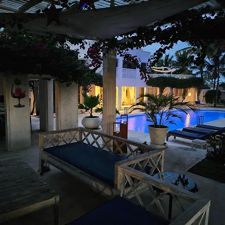 The Villa Luxury Suites Hotel-2